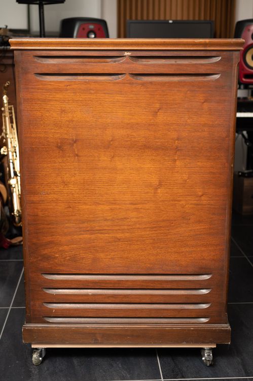 Leslie 122 für Kaufen auf Ricardo