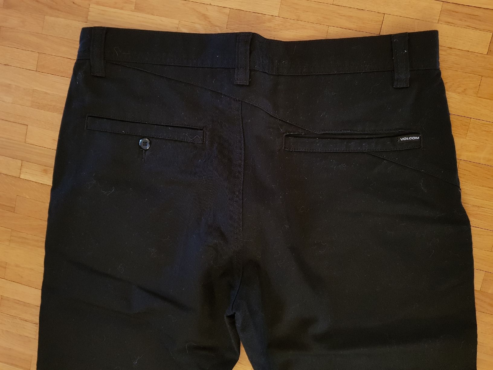 Volcom Pantaloni: Pantalon Volcom Noir Taille 32 – Usato da Veyrier venduto da sosozizou 5