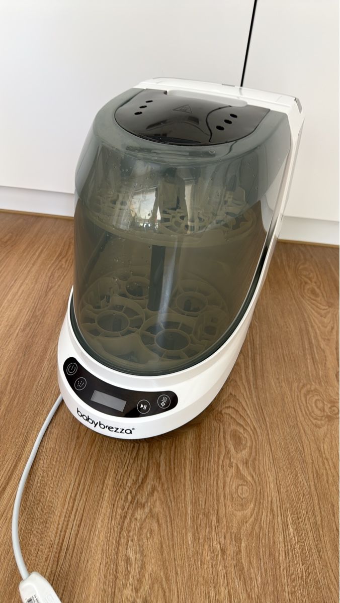 Baby Brezza Pasti del neonato: BabyBrezza bottle washer pro – Usato da Obernau venduto da HRH_Jenni