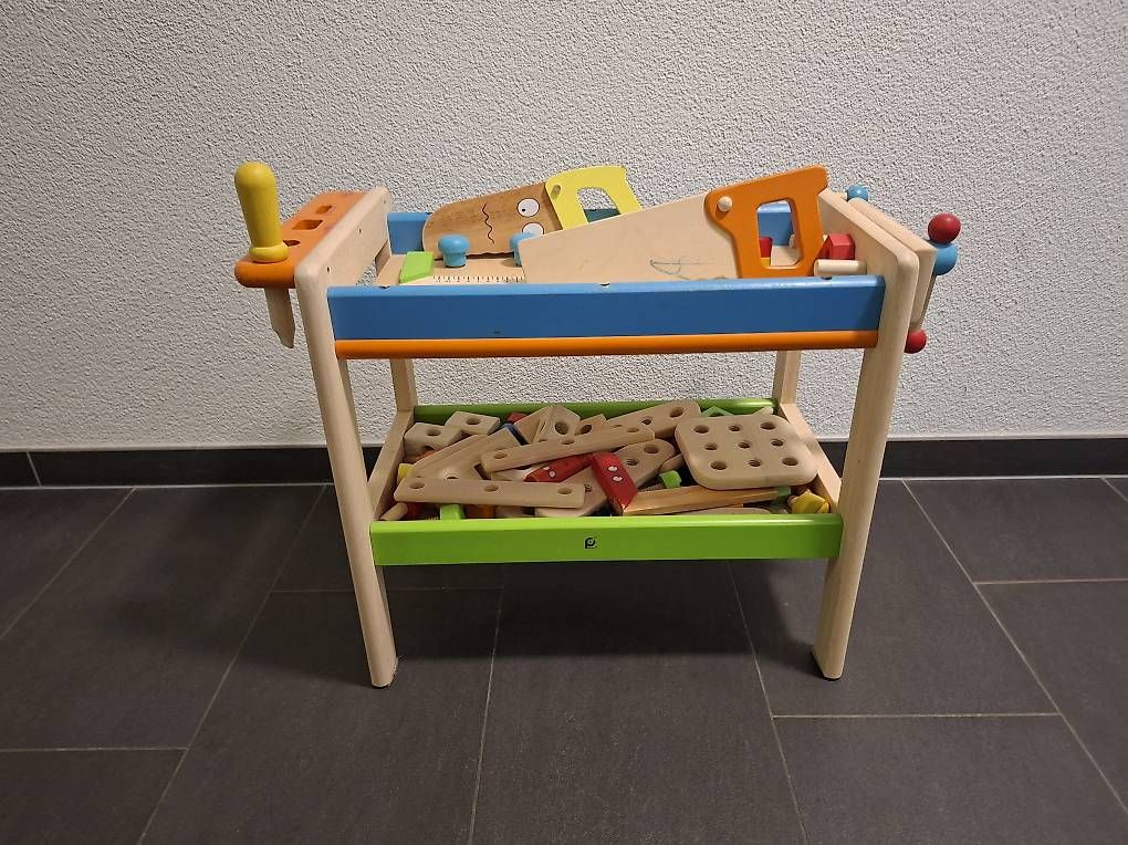 Giocattoli: Kinderwerkbank – Usato da Gossau SG venduto da Hurley87 2