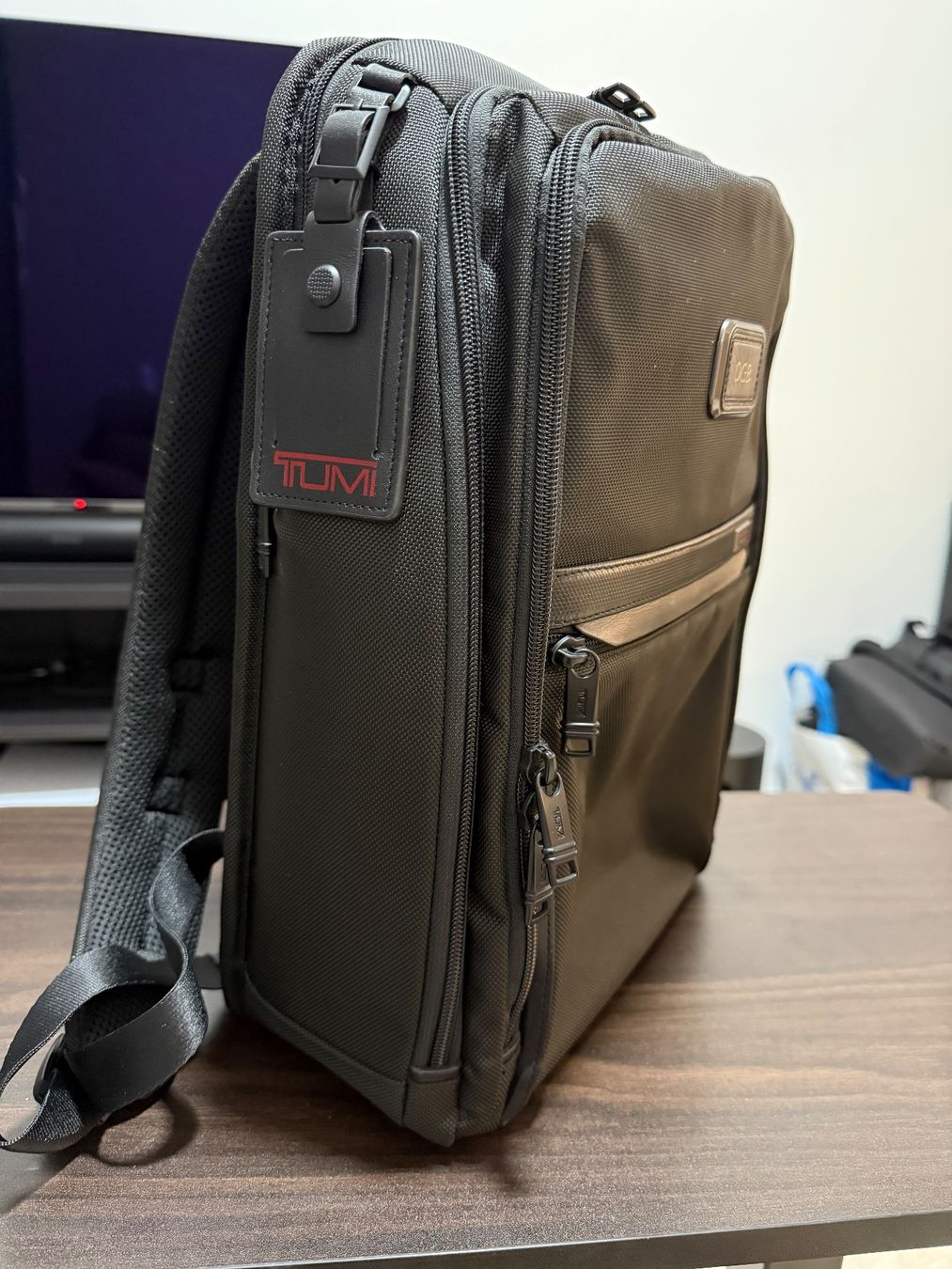 Tumi Valigie & Borse: Tumi Alpha Sac à Dos - Ordinateur (15") – Usato da Nyon venduto da Olivier22 2