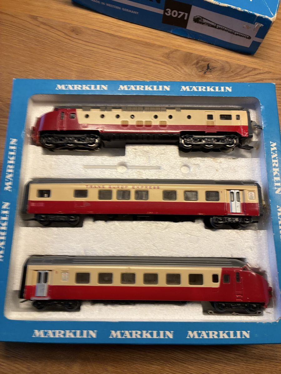 Märklin Modellini di ferrovie: Märklin TEE H0 – Usato da Steffisburg venduto da susello