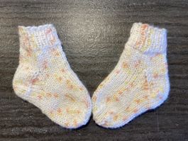 Babysöckli handgestrickt,  Grösse ab Geburt  🧡🧶