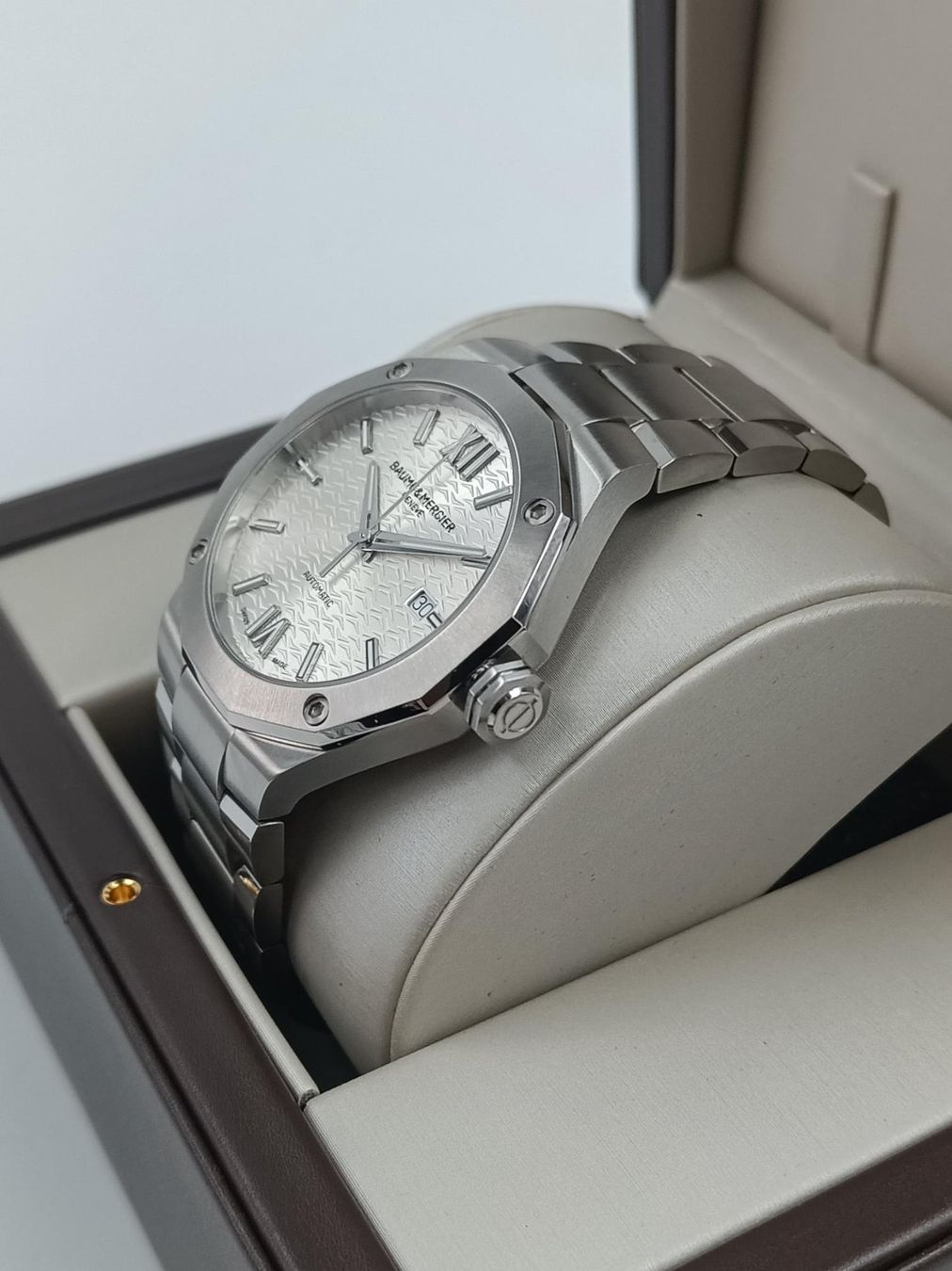 Baume & Mercier Uhren: BAUME & MERCIER " RIVIERA ", 42MM – Neu (gemäss Beschreibung) aus Luzern von EdiGem 3