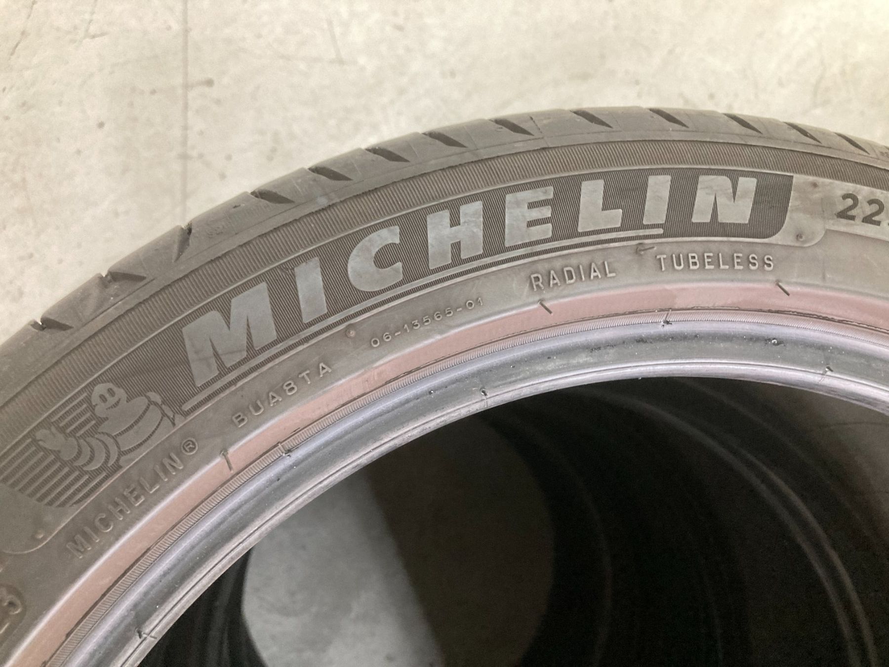 Michelin Pneus & Kompletträder: 225/45R17 Sommerpneu Michelin – Gebraucht aus Cham von WB2223 2