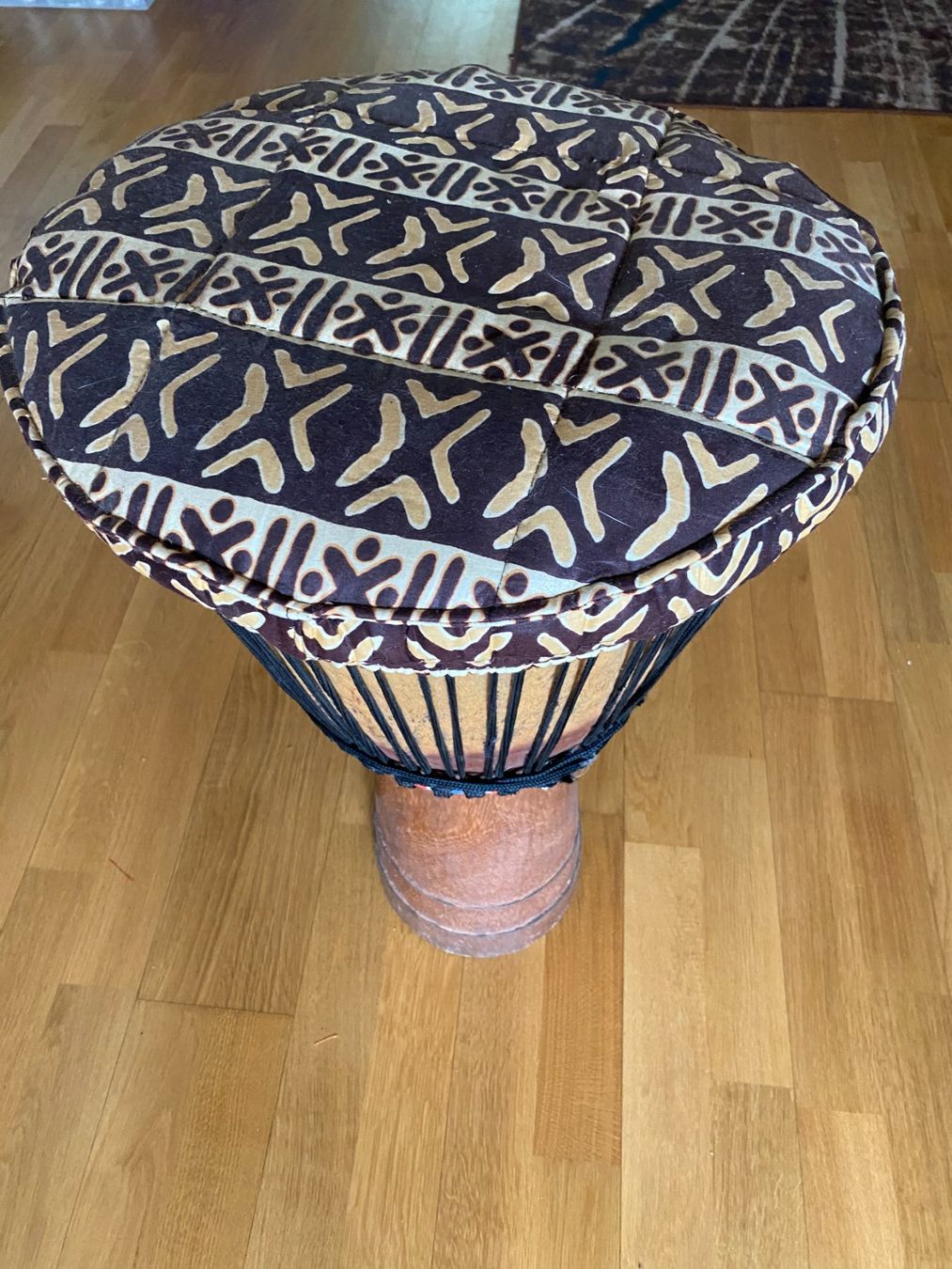 Musikinstrumente: Djembe-Trommel – Gebraucht aus Oberengstringen von Lucifer666