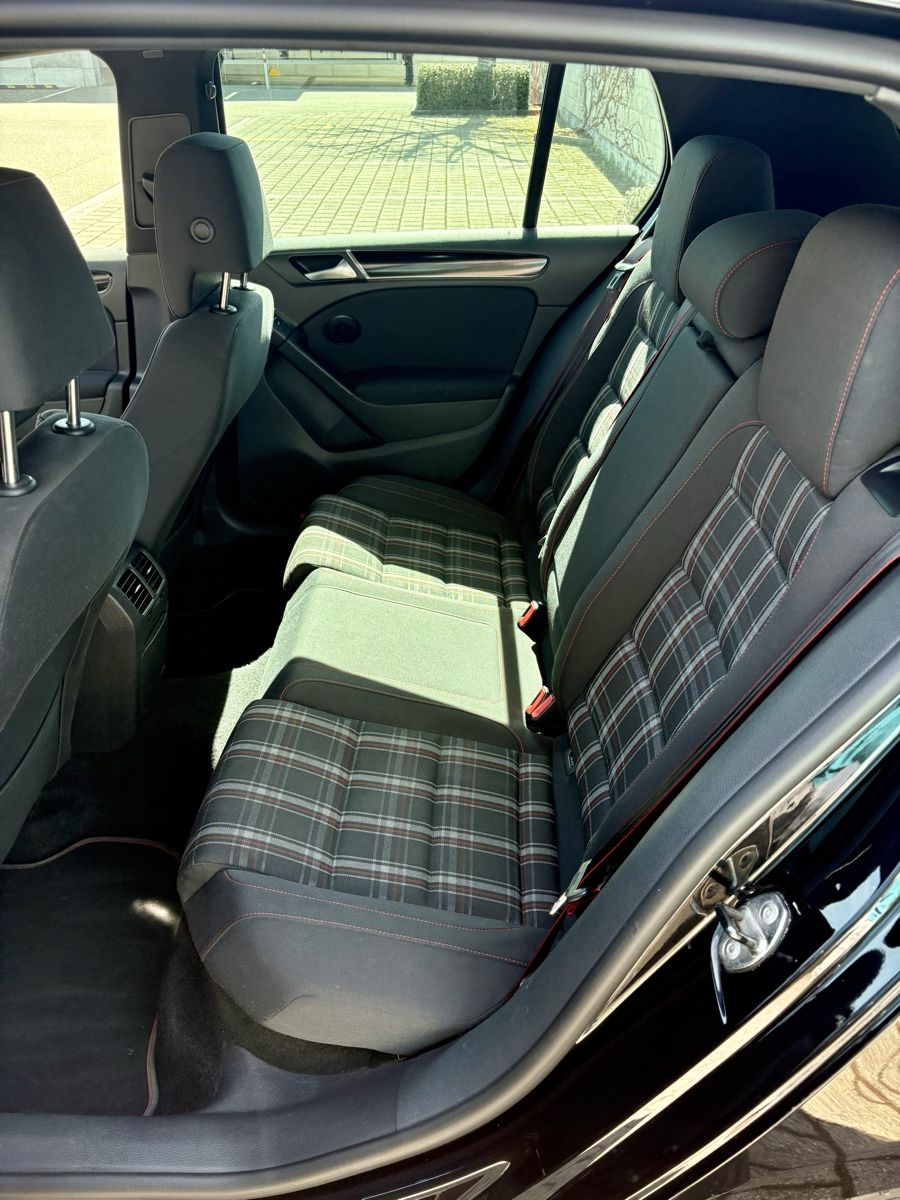 VW Automobili: VW Golf 6 GTI ED35 – Usato da Utzenstorf venduto da Ka_rin 7