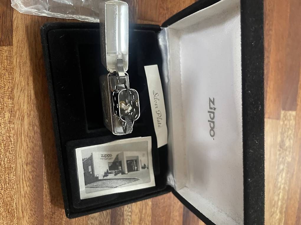 Briquets: Zippo Canada Silver Edition – D'occasion à Stettfurt par soeins 1