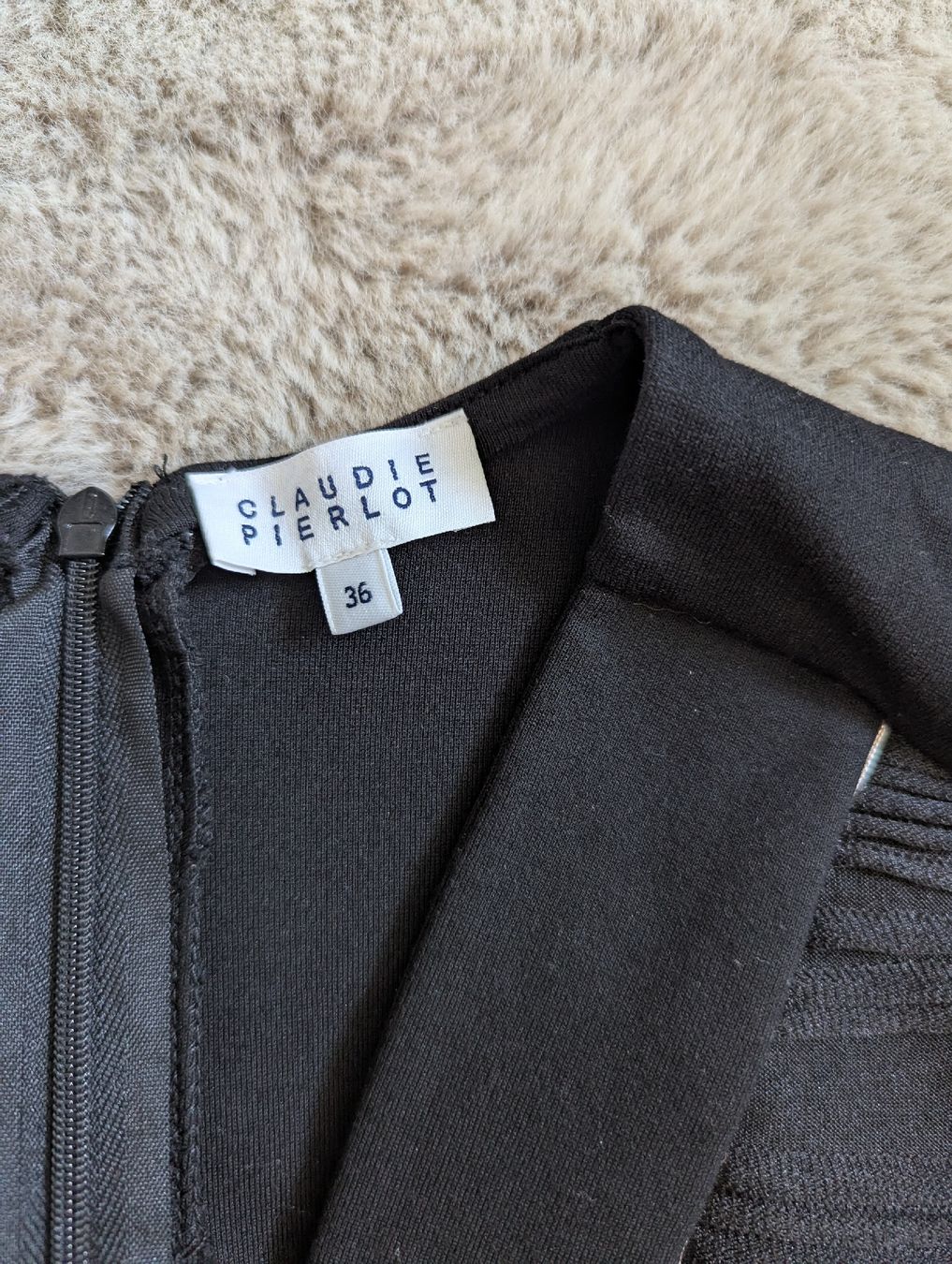 Claudie Pierlot Vestiti: sublime robe Claudie Pierlot 36 – Nuovo (secondo la descrizione) da Montreux venduto da dem_gyt9 2
