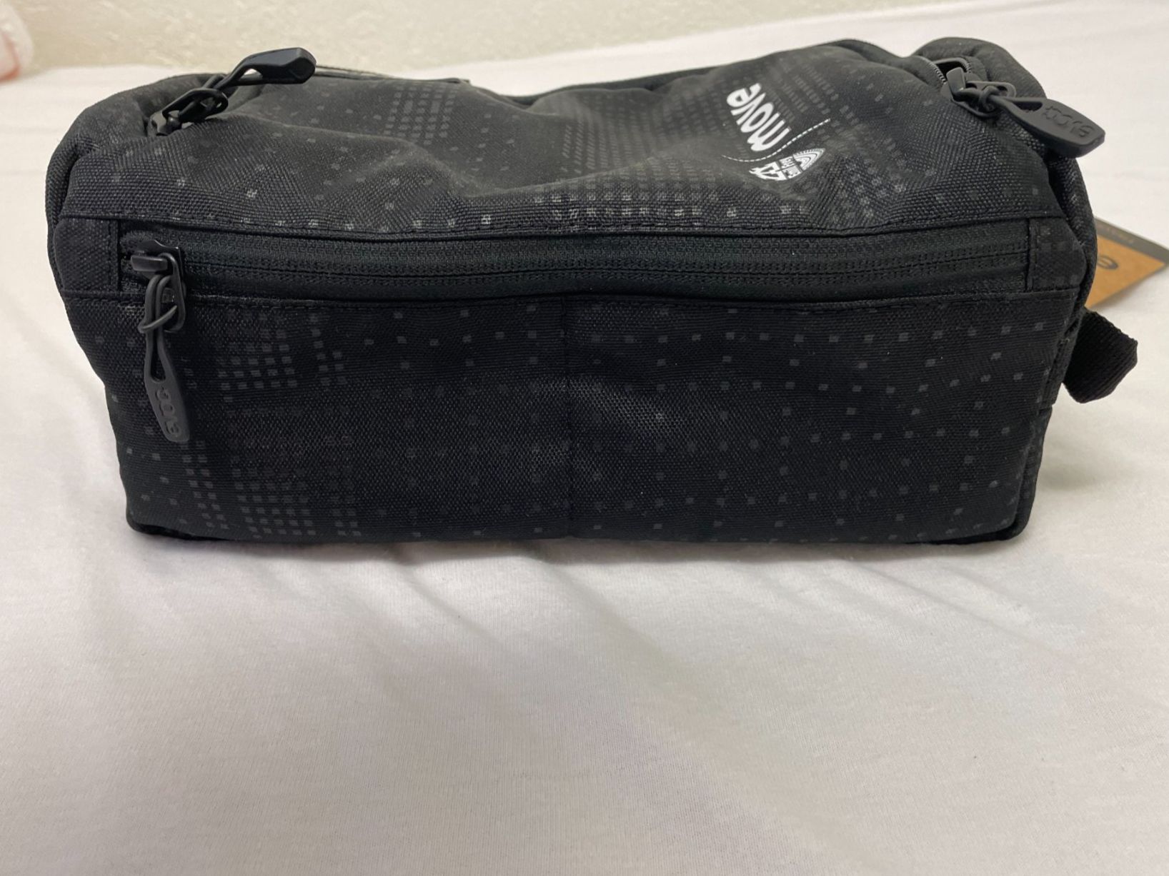 Evoc Custodie per cosmetici: EVOC wash bag, Necessaire, 4L, schwarz – Nuovo (secondo la descrizione) da Zollikon venduto da yaris0505 3
