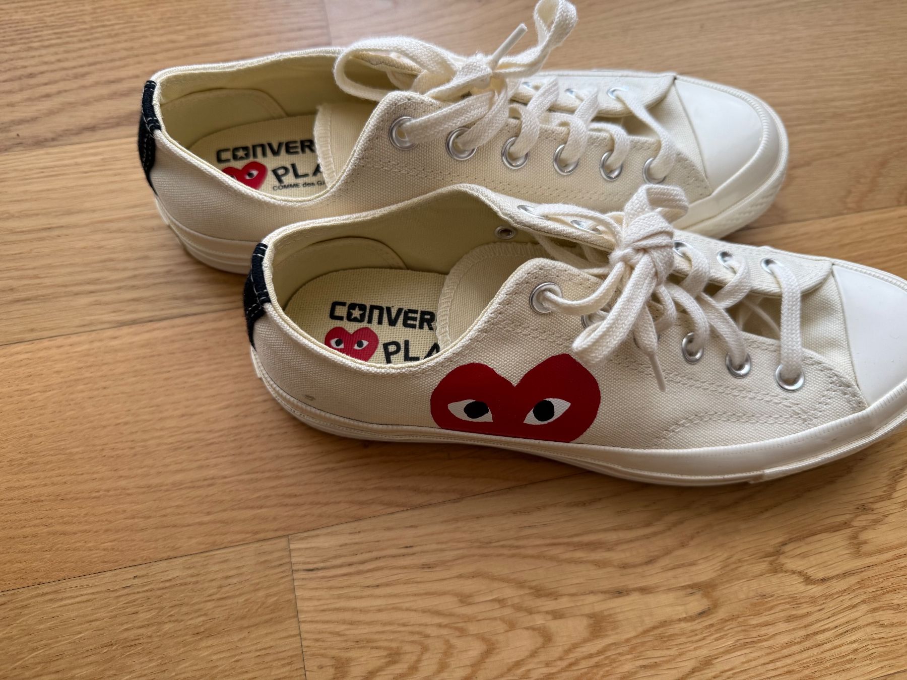 Converse Damenschuhe: Converse Comme des Garcons in Grösse 40 – Gebraucht aus Wetzikon ZH von jas_66r8 2