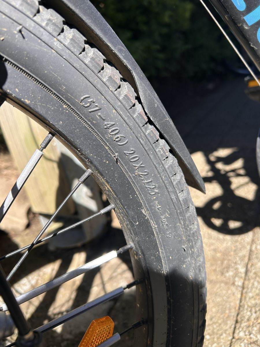 Velos: Neuwertiges Stitch Kindervelo, 20 Zoll – Gebraucht aus Niederbipp von inf_kp9g 3