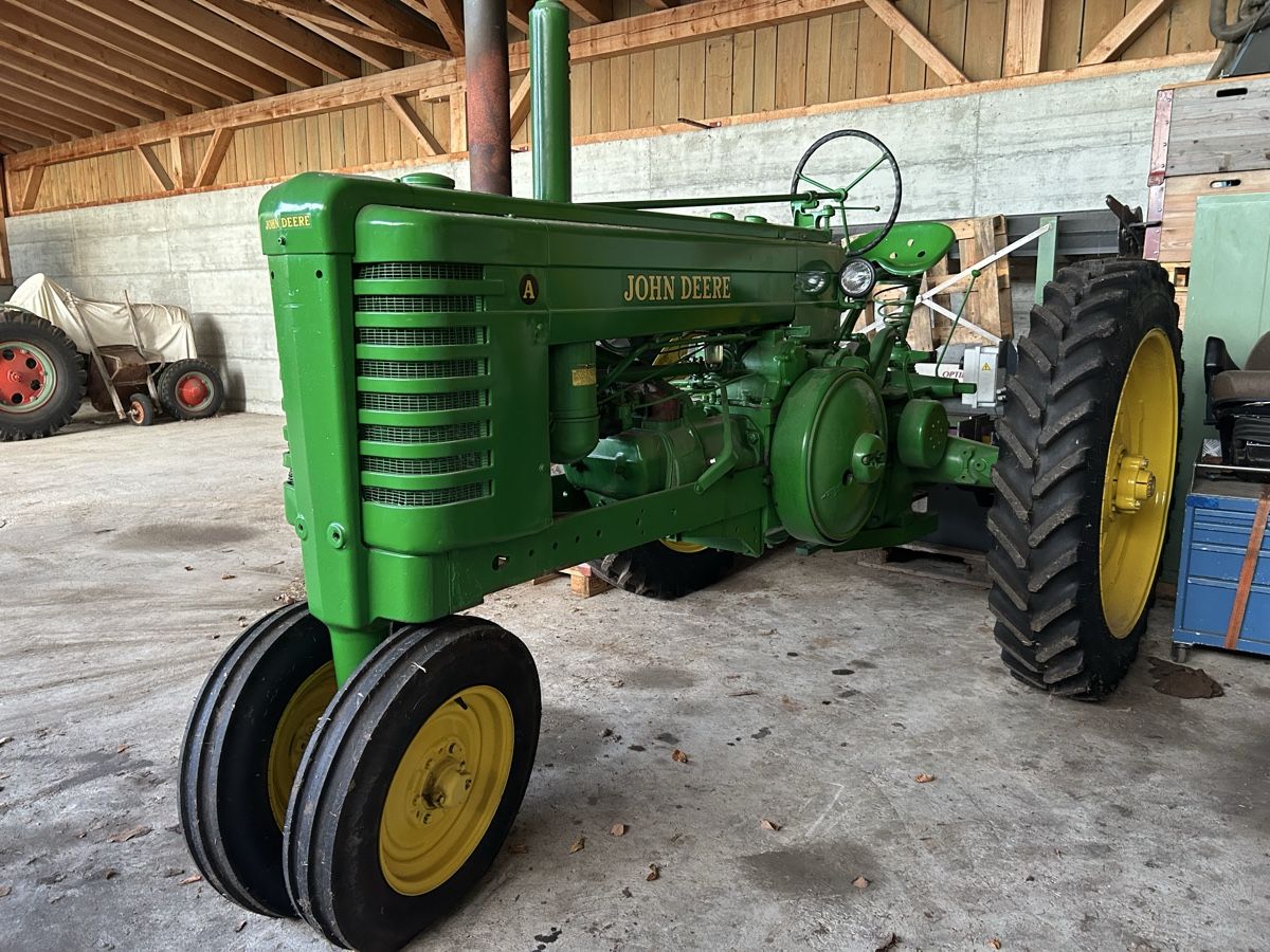 John Deere Trattori: Traktor John Deere Modell A – Usato da Herisau venduto da Wildheuer1986 9