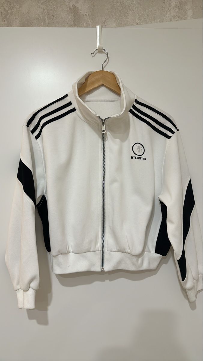 Jacken: White Track Jacket with Black Stripes – Gebraucht aus Troinex von mar_5w5y