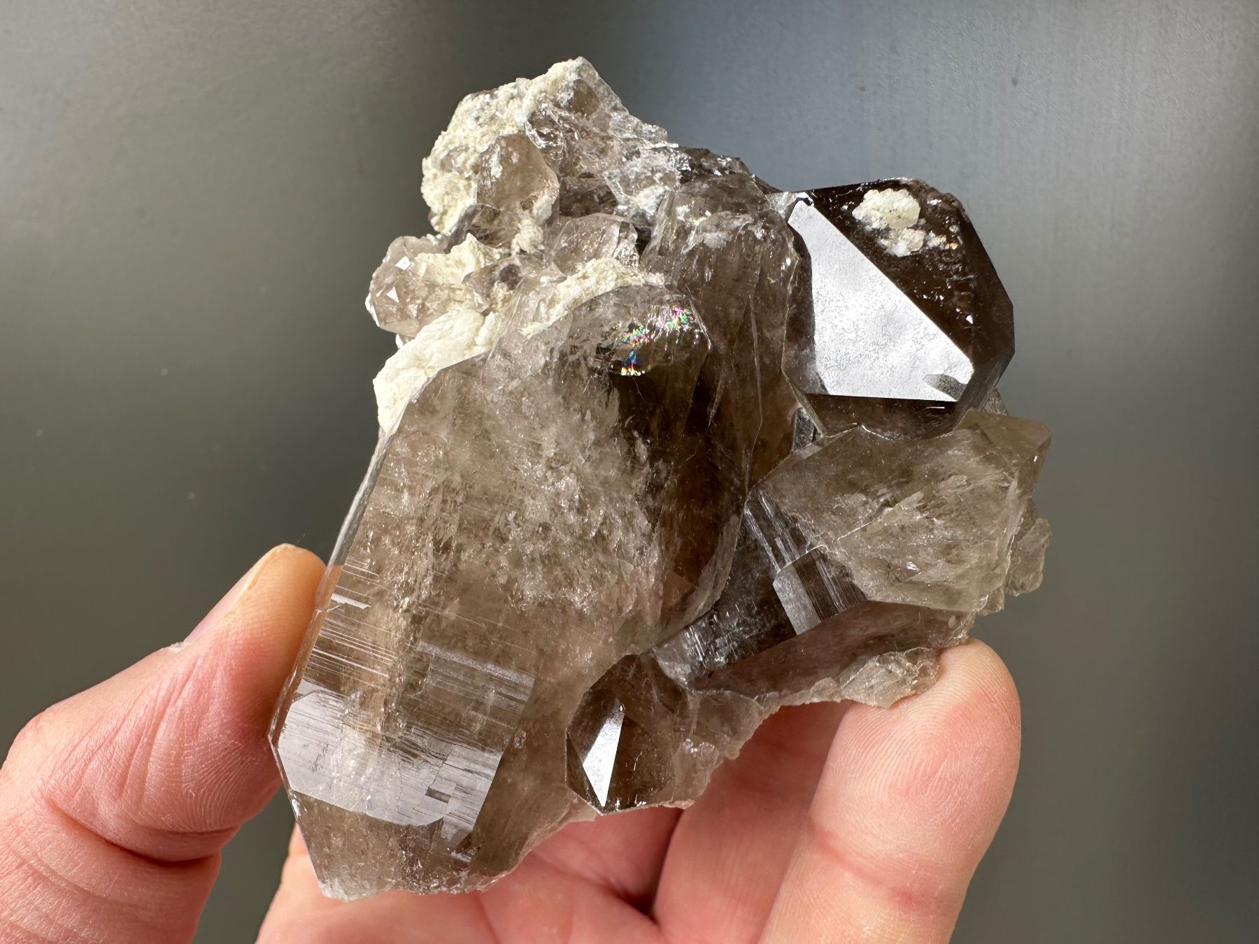 Minerali & Pietre curative: Rauchquarz Val Cavardiras – Usato da Oberuzwil venduto da Crystall0 6