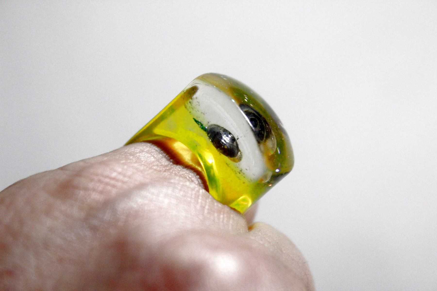 Anelli: Vintage Space-Age - Ring mit Muschel, Seestern, Seeigel, usw – Nuovo (secondo la descrizione) da Bern venduto da Vitaneuf 2