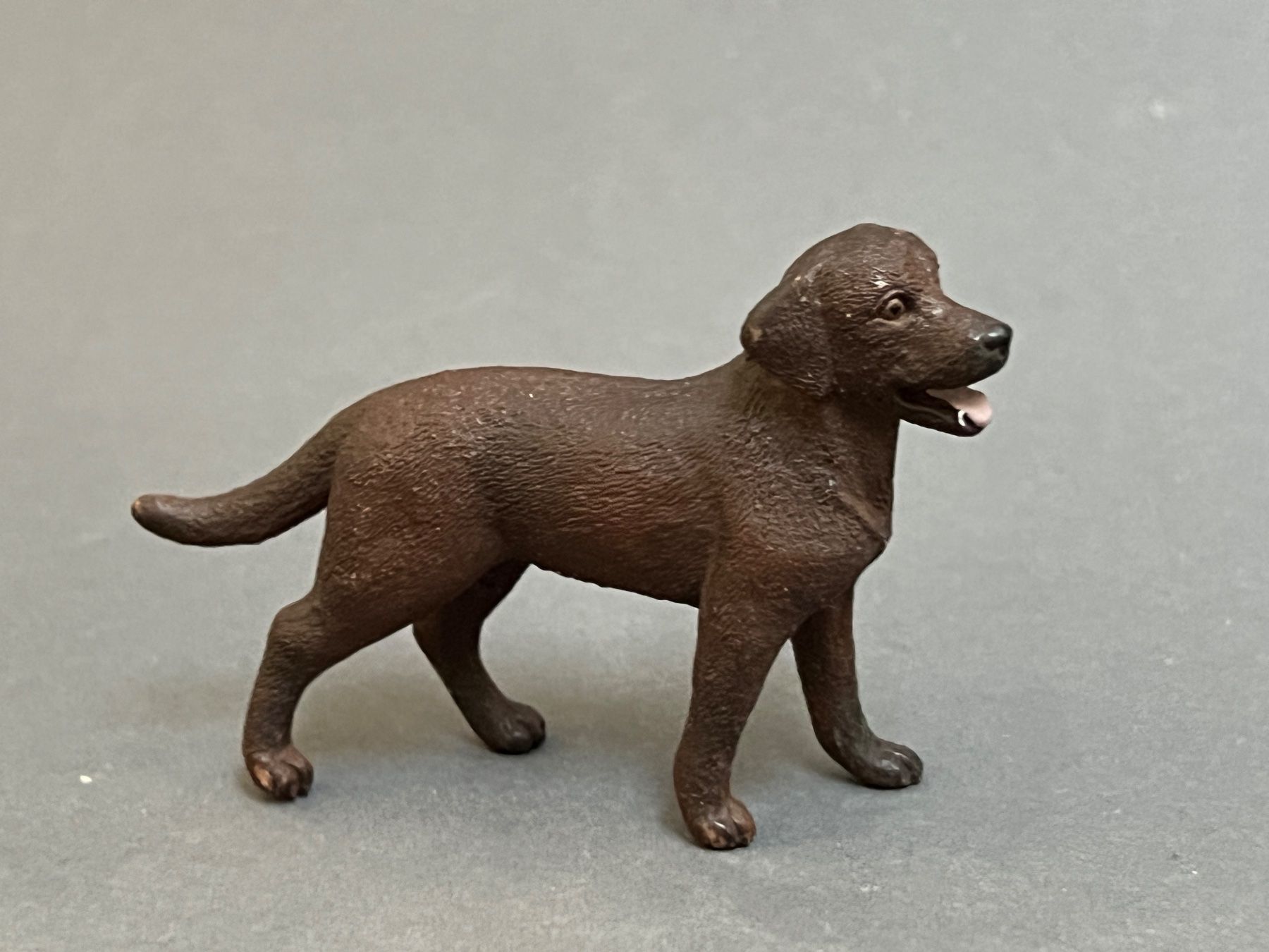 Schleich Statuette: 2 Schleich Labrador Hunde Welpe Hund – Usato da Ennetbaden venduto da mapa05 2