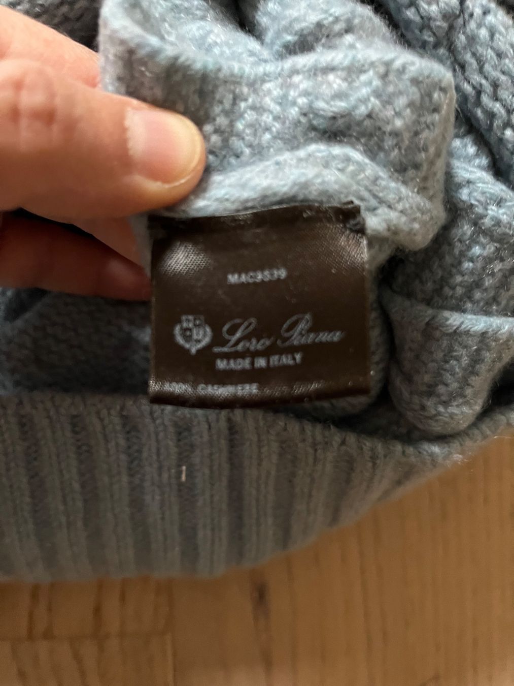 Maglioni & Felpe: Original Loro Piana Kaschmir Pullover Gr S – Usato da Engelberg venduto da weisserstern 4