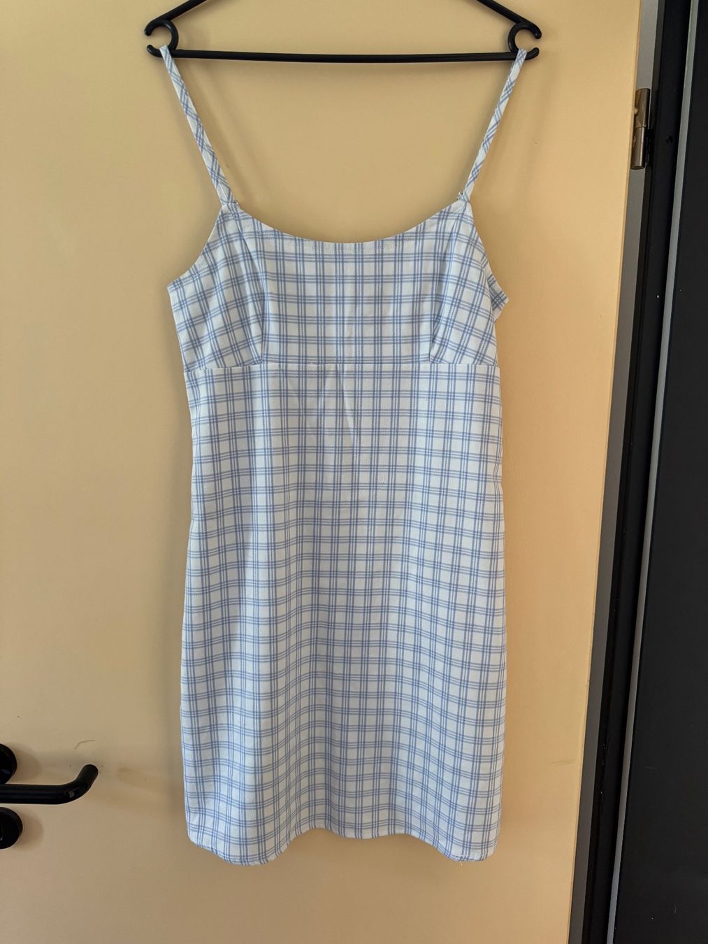 Brandy Melville Kleider: Brandy melville dress – Gebraucht aus Lumino von mar_9pn2