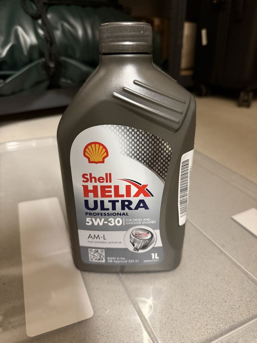 Shell Oli & Additivi: Shell Helix Ultra 5W-30 AM-L – Nuovo e nell'imballaggio originale da Oberkirch LU venduto da dar2795