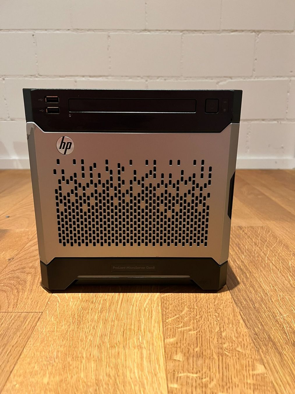 HP Microserver Gen8 mit Pentium G2020T (2.50GHz) 4GB RAM (Gebraucht) in ...