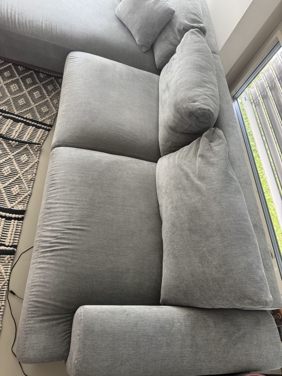 Divani: Graues L-Sofa mit Chaiselounge – Usato da Zürich venduto da Chechevere 2