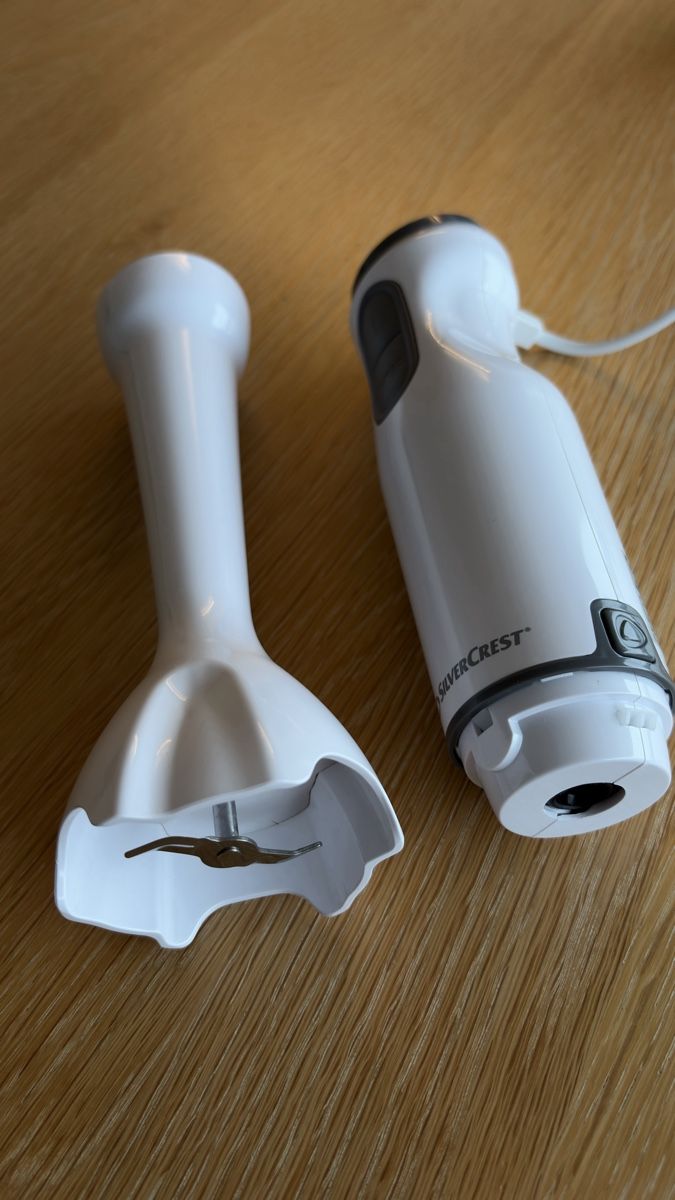 SilverCrest Elettrodomestici da cucina: Stabmixer Silvercrest SSM 350 D1 Weiss – Usato da Kilchberg ZH venduto da Rudi. 3