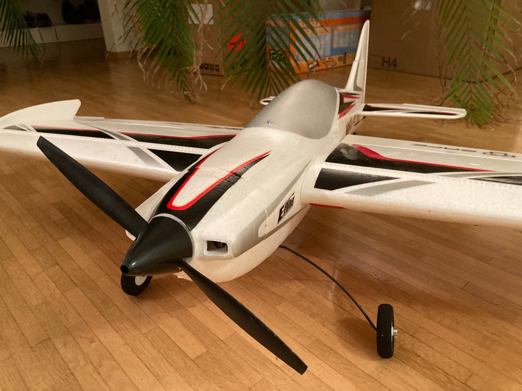 E-Flite Modellismo RC: E-flite NIGHT VisionAire – Usato da Glattfelden venduto da Trailmaniac 2