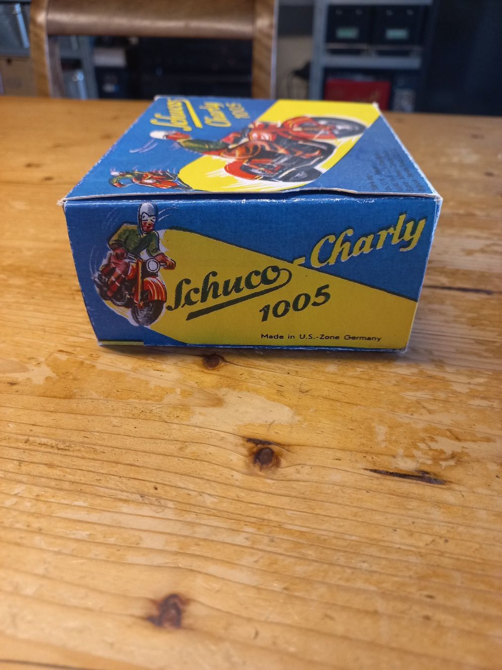 Spielzeuge: Neuauflage Charly Schuco Motorrad – Gebraucht aus Ammerswil AG von savinir 4