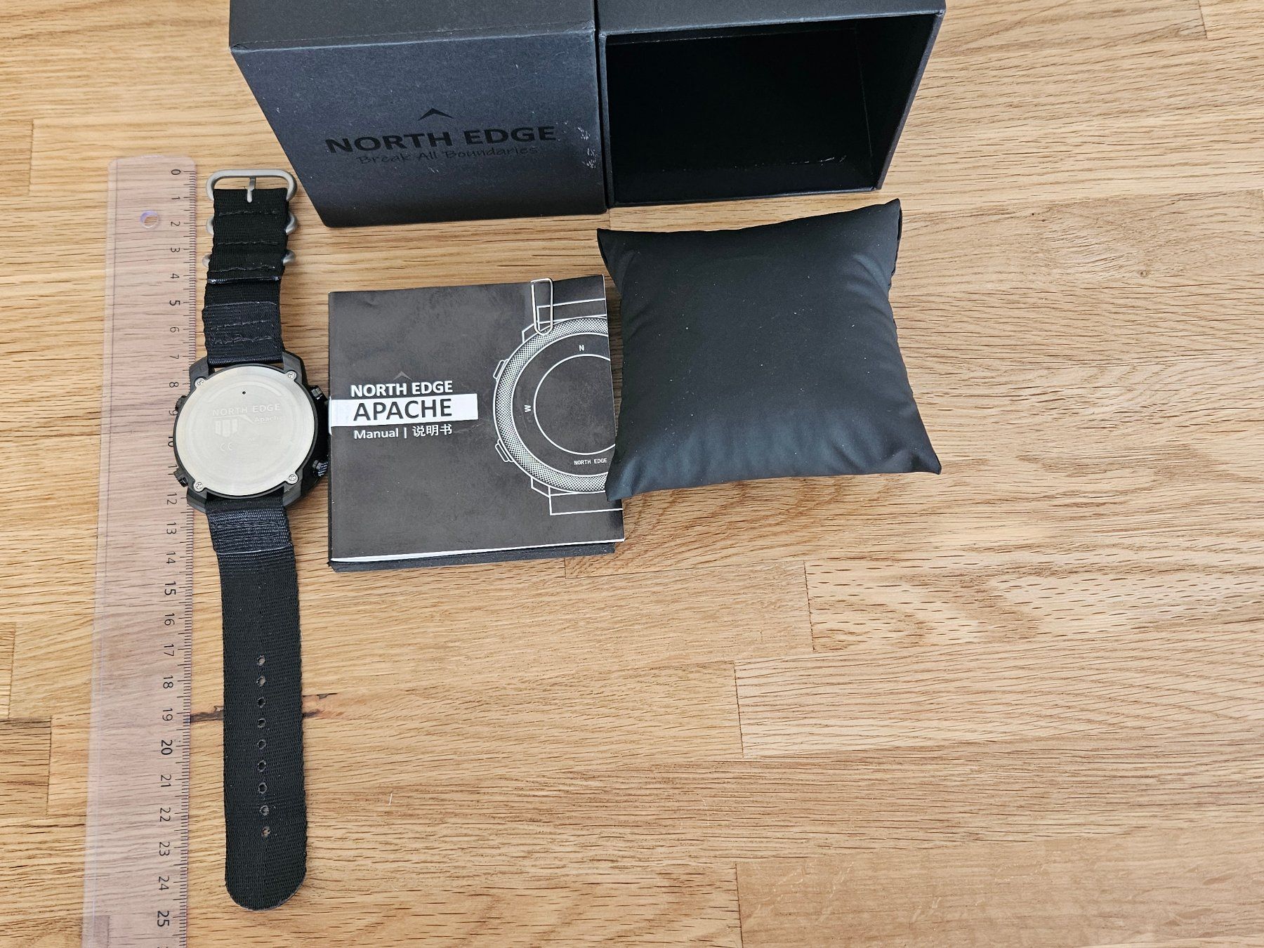 Orologi: Sportuhr mit Höhenmesser / North Edge APACHE / Neu – Nuovo (secondo la descrizione) da Einsiedeln venduto da Salusa 7