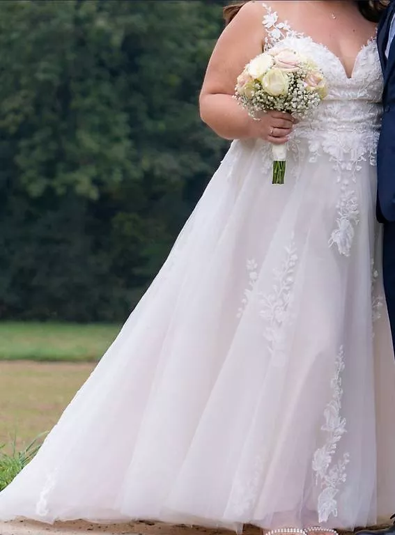 Kleider: Robe de mariée – Gebraucht aus Territet von tan_7rwj 3