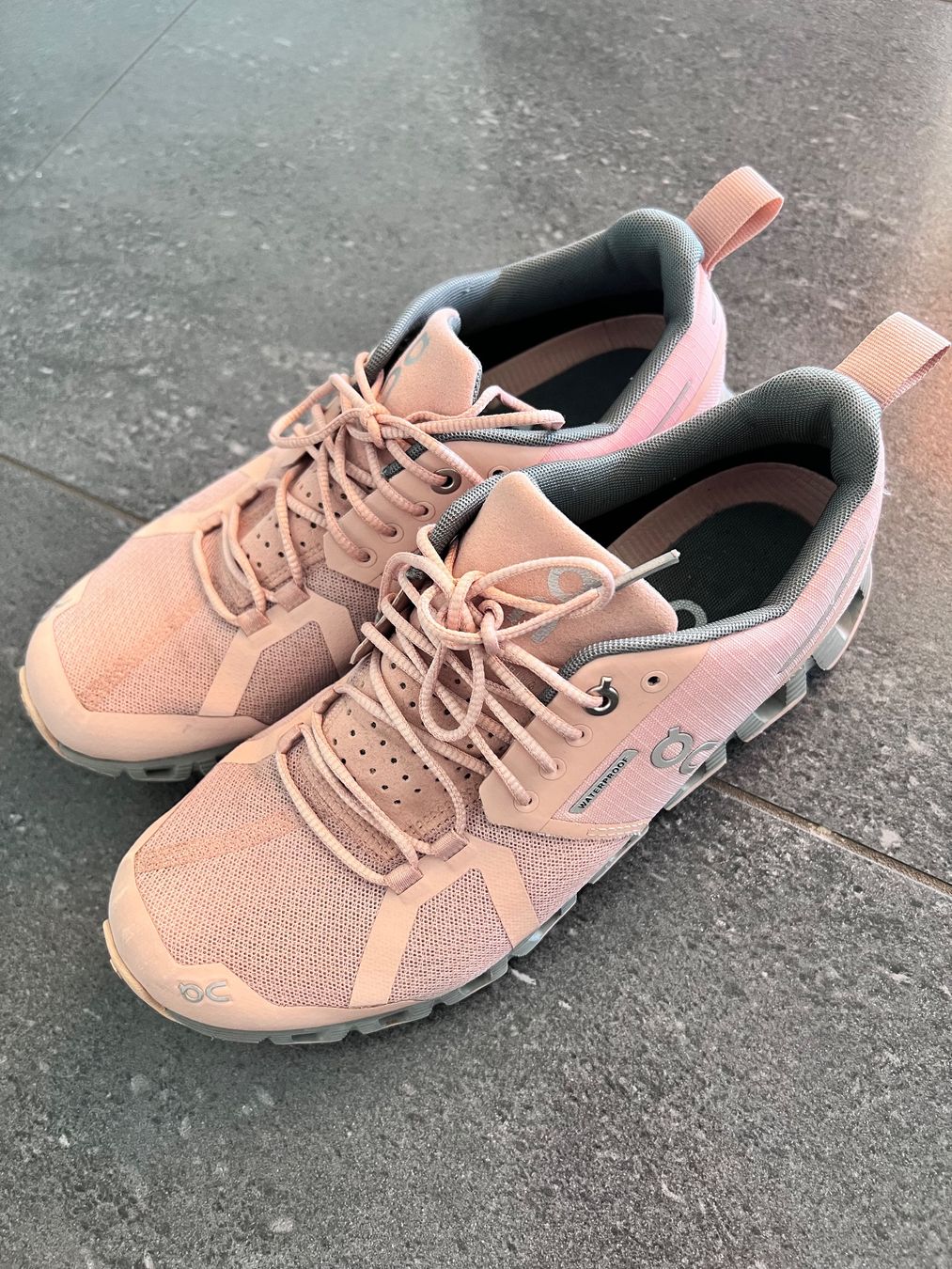 On Herrenschuhe: ON Cloud Waterproof running shoes 39 – Gebraucht aus Hilfikon von cancer05 1
