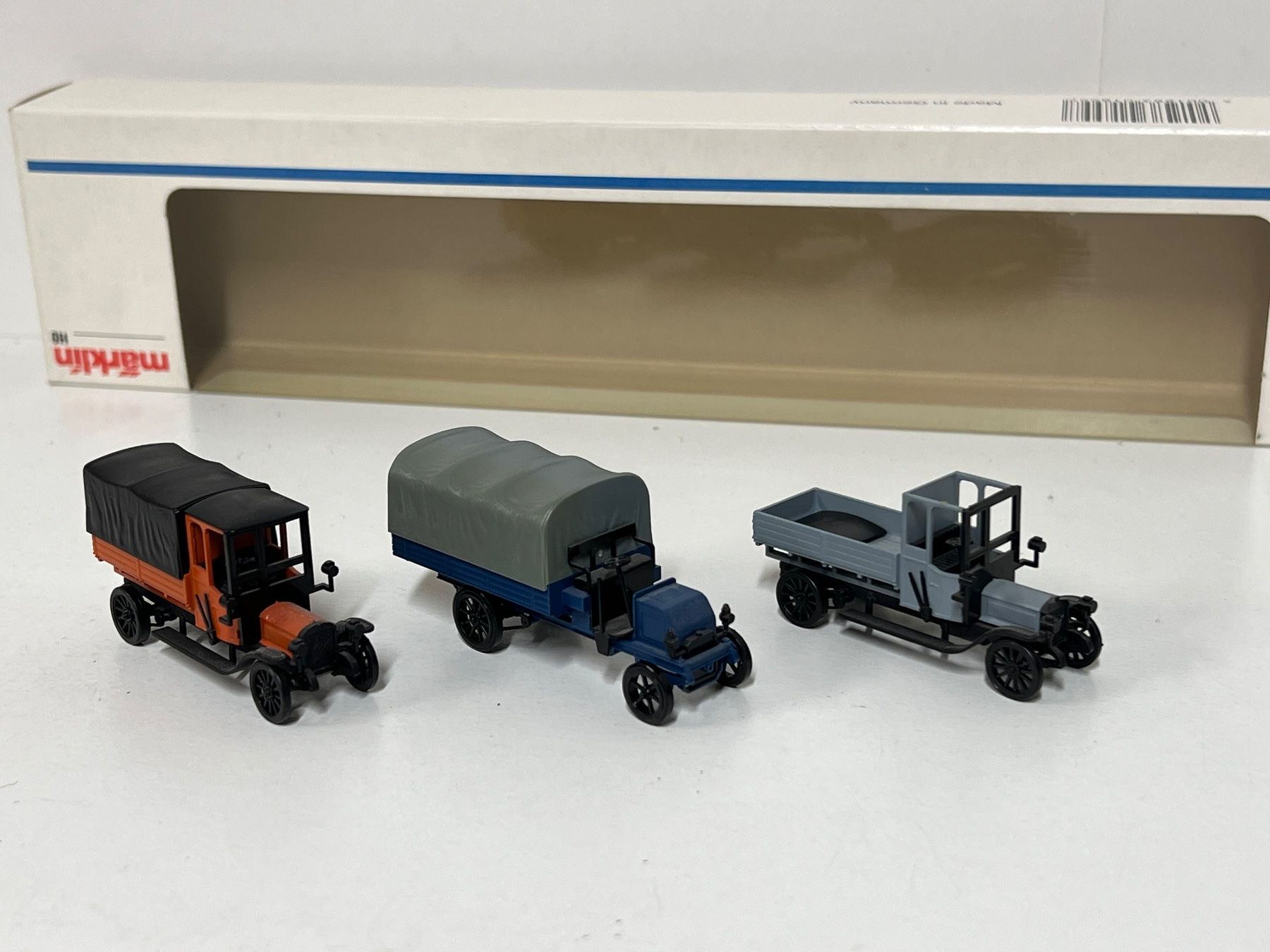 Märklin Modelleisenbahnen: Märklin 1899 Nostalgie Autos – Gebraucht aus Neuenhof von ludovicco