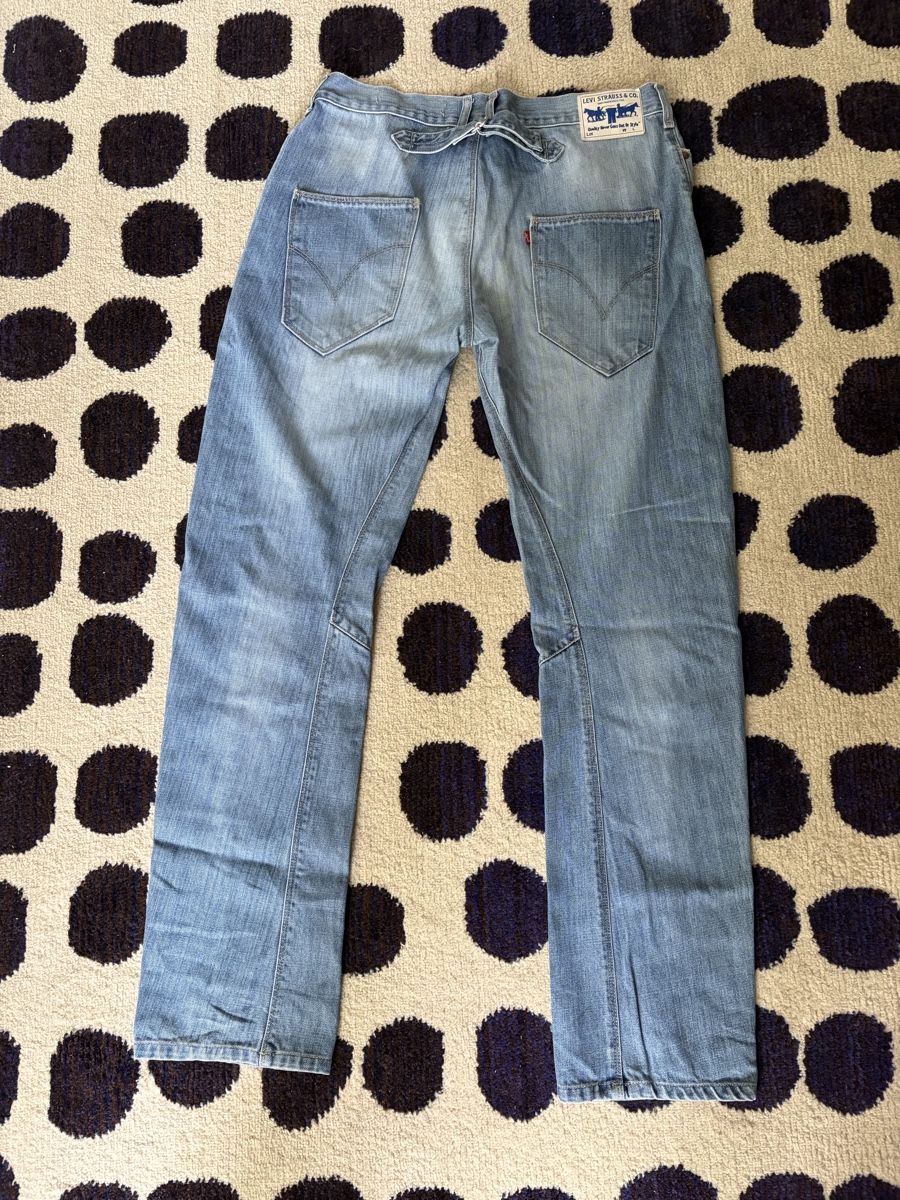 Levi's Jeans: Levi’s Engineered Jeans – Nuovo (secondo la descrizione) da Zürich venduto da ivorytara