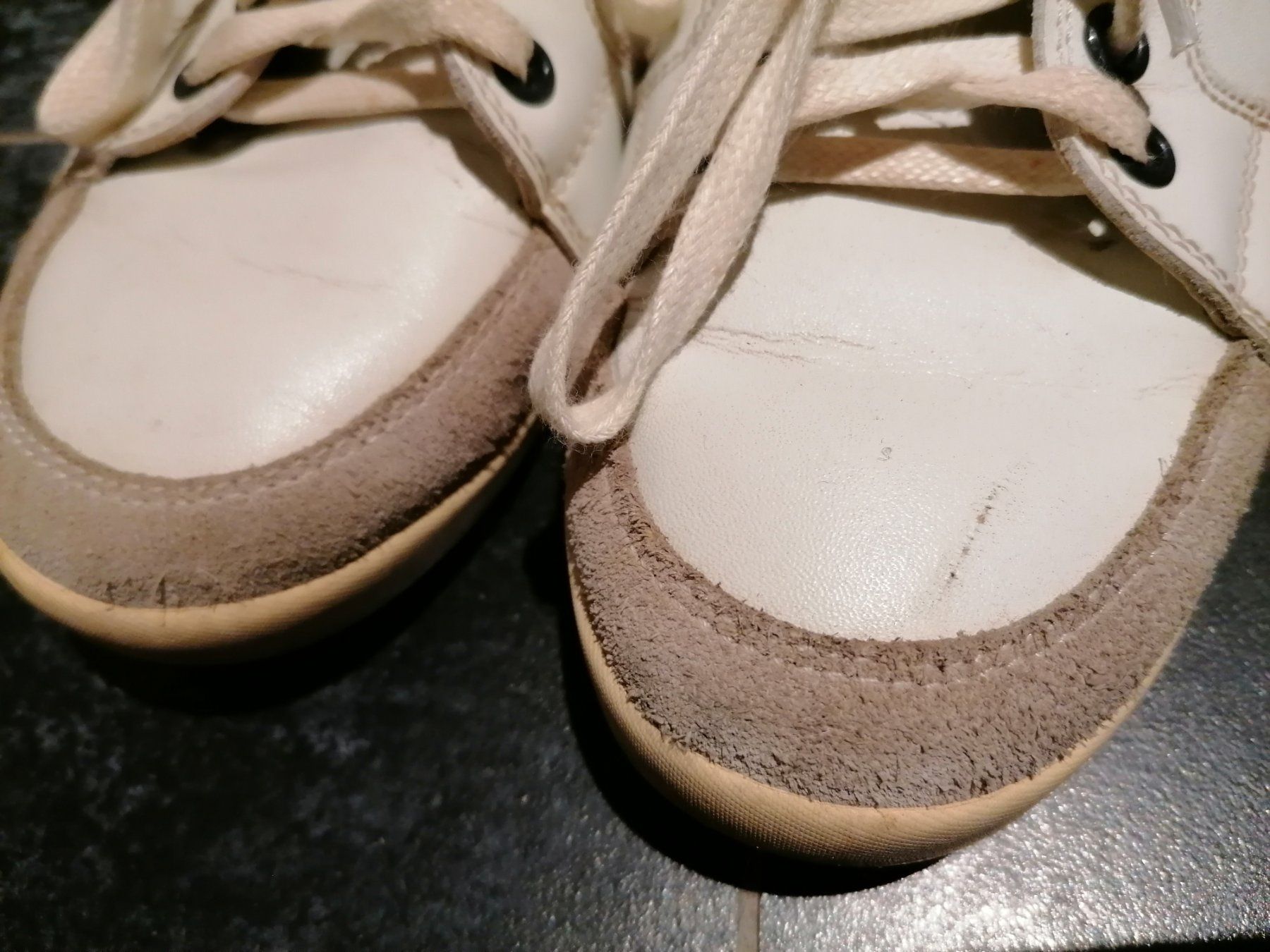 Scarpe da uomo: Turnschuhe Gr. 40 – Usato da Büttikon AG venduto da Amineah 1