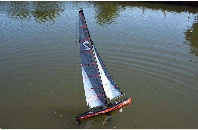 Modellismo RC: Segelschiff Focus 2 Komplettset NEU – Nuovo e nell'imballaggio originale da Horgen venduto da RcModell
