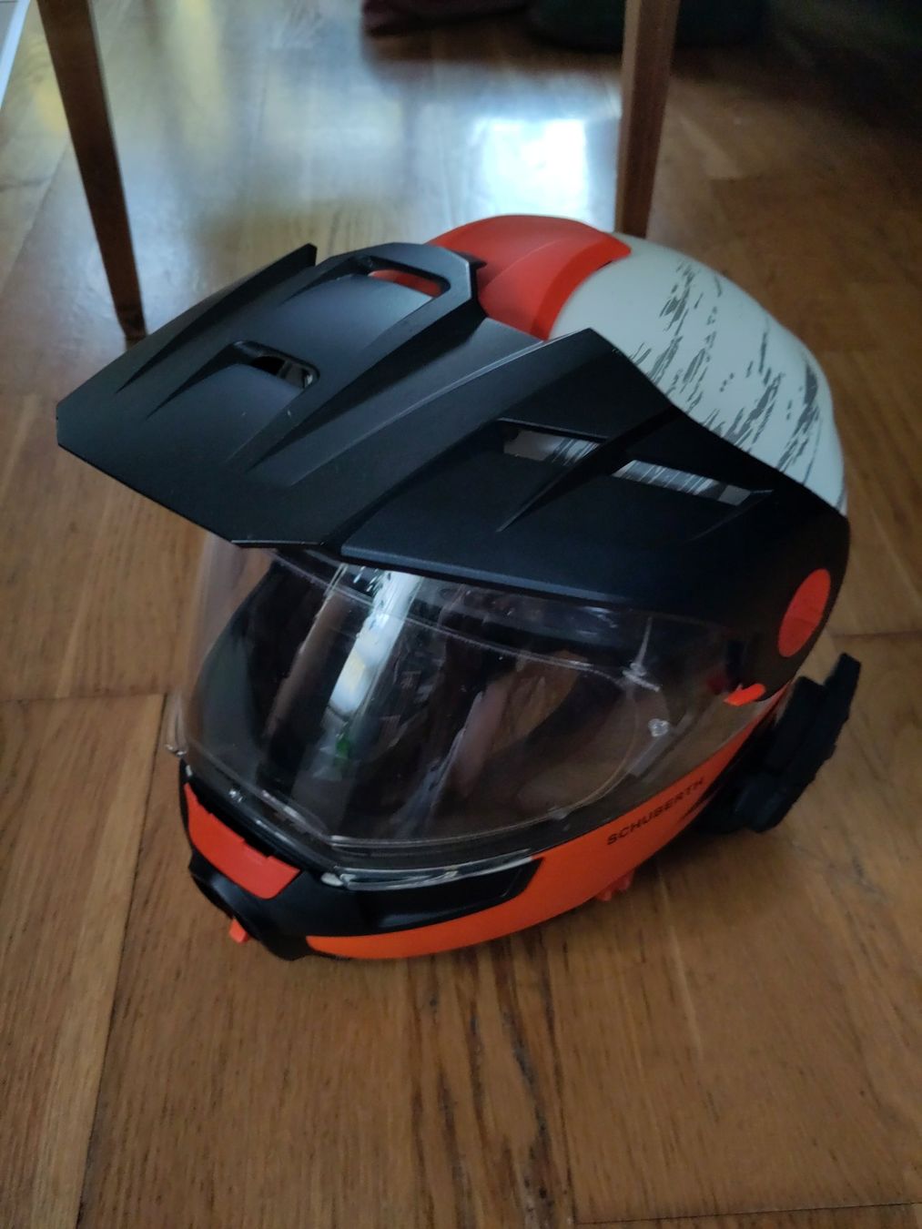 Schuberth Caschi & visiere: Casque moto Schuberth E1 + sena - M – Usato da La Chaux-de-Fonds venduto da JeanSeb 1