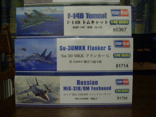 Modellbausätze & Standmodelle: *** 9 x Flugzeug Bausatz 1:48 *** – Neu und originalverpackt aus Langenthal von CoinWorld 1