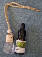 parfum  pour voiture avec 10ml d'huile essentiel (neuf)