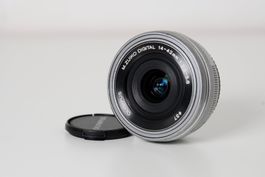 Olympus Zuiko 14-42mm F3.5-5.6 EZ ED (Silver)