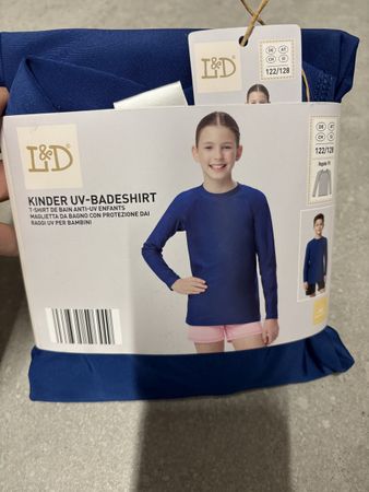 T-shirt de bain protection anti UV taille 122 - 128 neuf