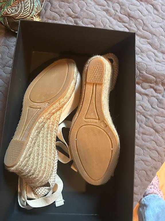 Scarpe da donna: ESPADRILLES OFFICE WIDE FIT 37 – Usato da Schlieren venduto da jul_yrw7 2