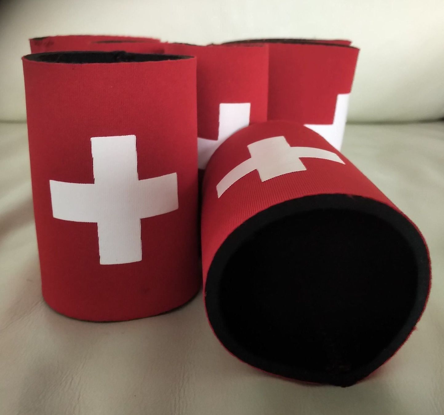 Supporti a parete: 200 Stk Stubby holder für Party oder Geschenk Idee ? ! – Nuovo (secondo la descrizione) da Mitlödi venduto da Wabo1 1