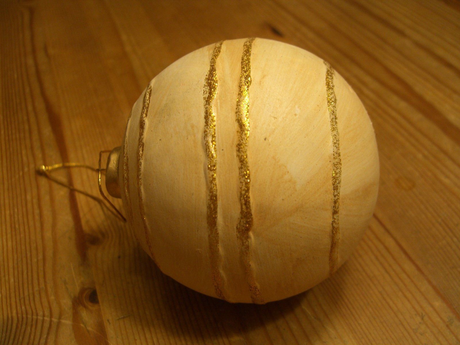 Alle Dekorationen: sehr schöne Christbaumkugel aus Keramik – Gebraucht aus Winterthur von Gaia 2