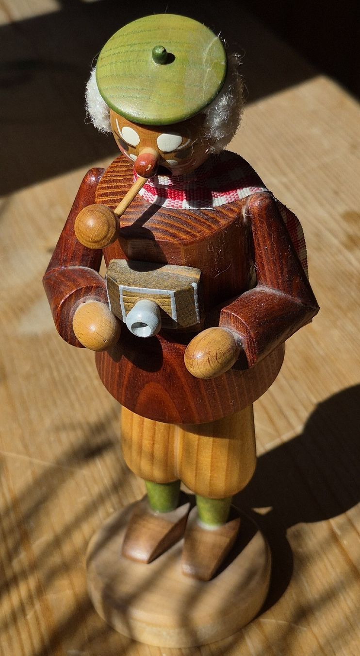 Statuette: Holz Räuchermännchen , Erzgebirge – Usato da Schönengrund venduto da cosmicsunlight 4