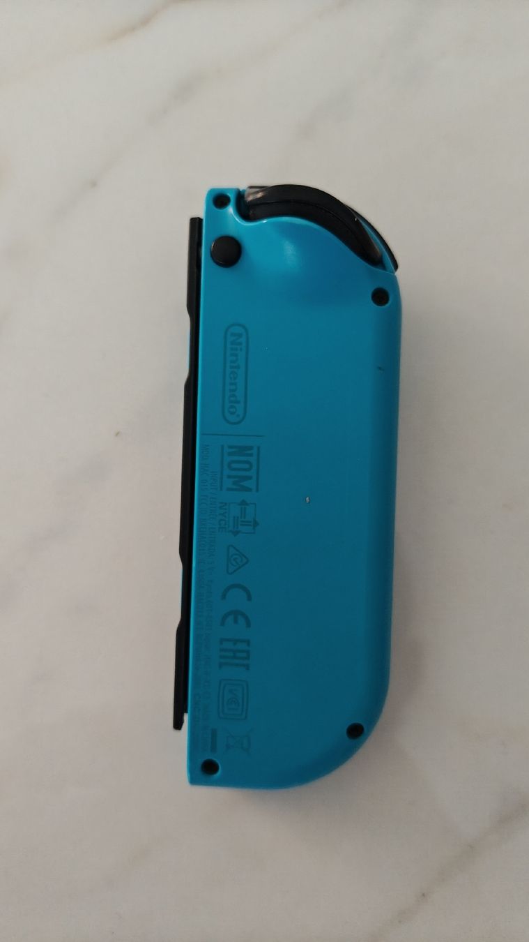 Nintendo Controller: Joy-Con Nintendo Switch blau Defekt – Defekt aus Montagnola von mattbert86 1