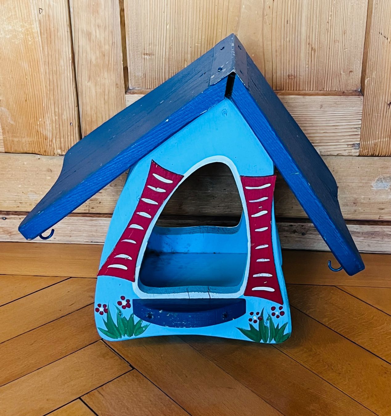 Casette per uccelli: Vogelhaus im Landhausstil, hellblau - ein Blickfang! – Usato da Meggen venduto da Moglimog