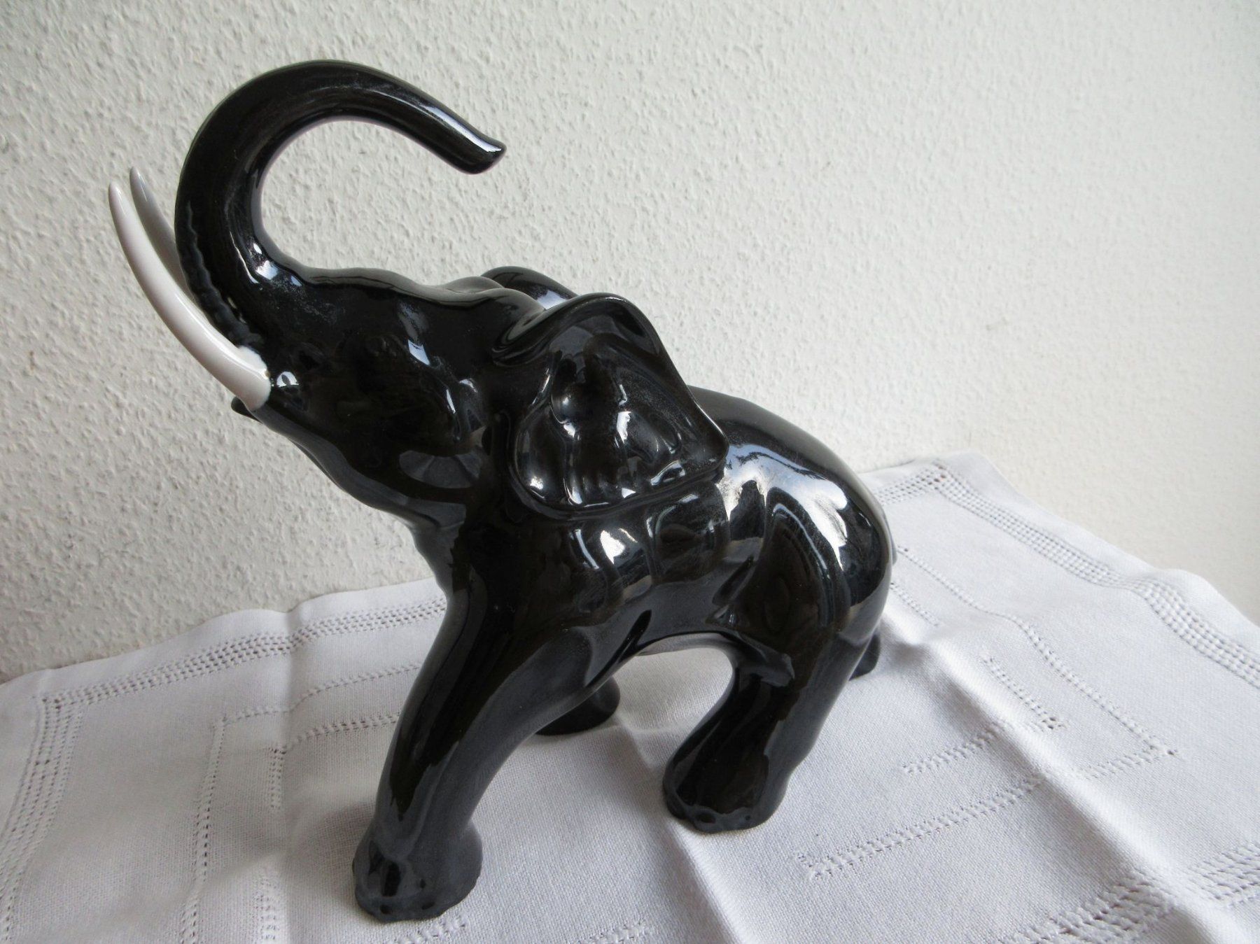 Figuren: Laufen Keramik - Elefant, selten! – Gebraucht aus Binningen von mondoantico