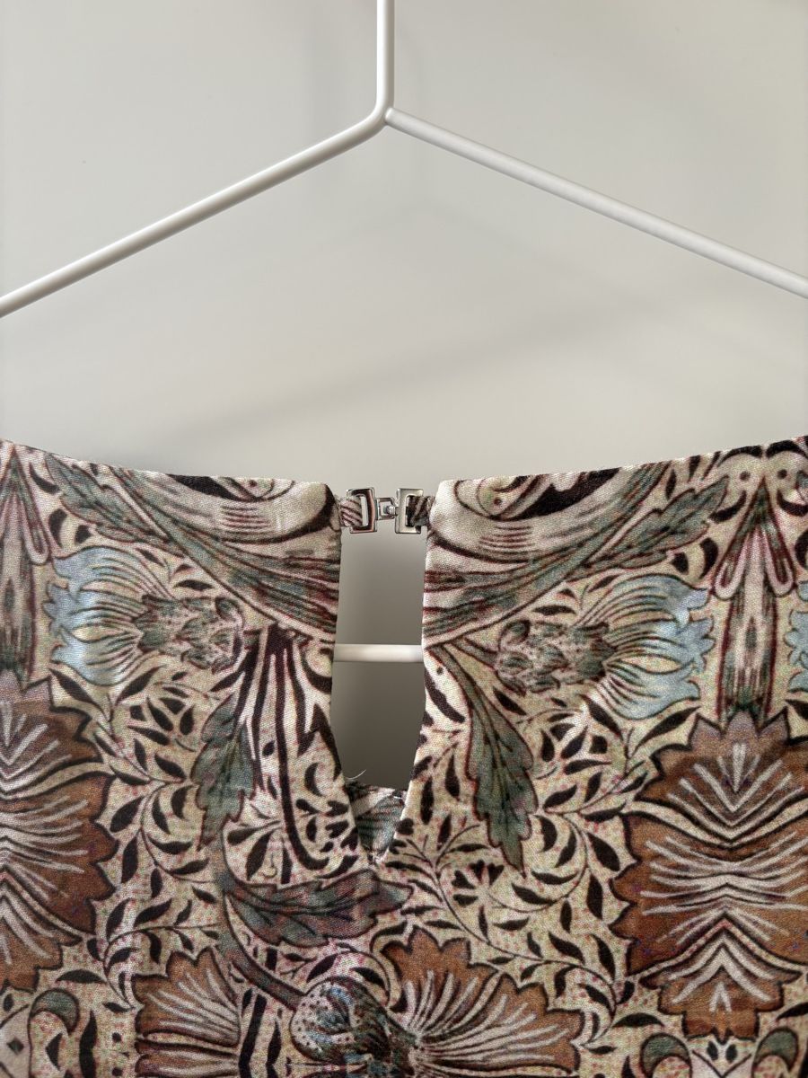 Mango Blusen: Mango Bluse mit Blumenmuster - neuwertig – Neu (gemäss Beschreibung) aus Zürich von lea_8jrs 2
