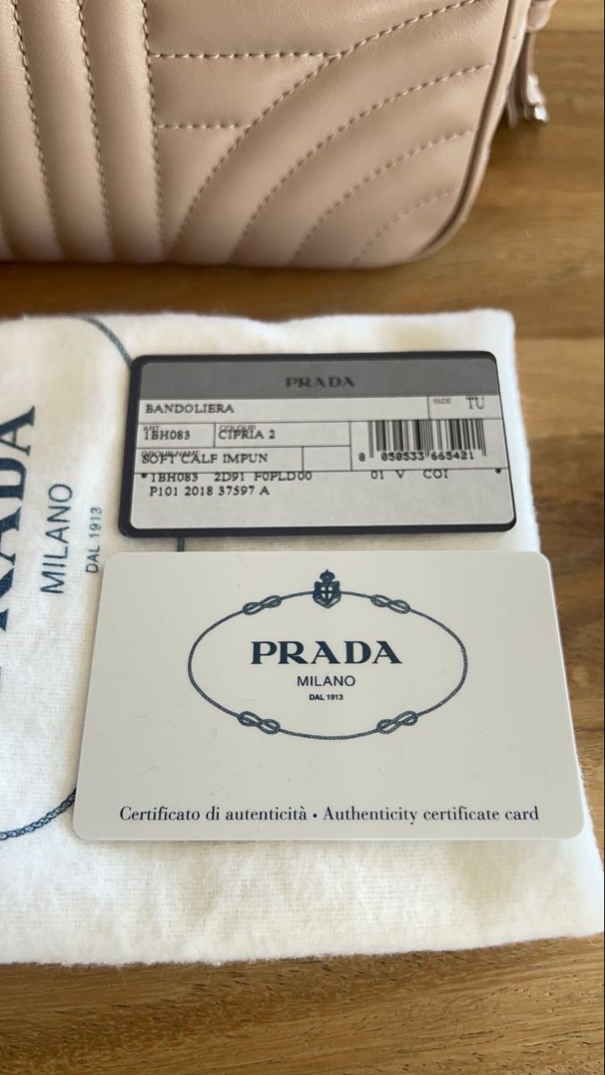 Prada Borse da donna: Prada Bandoliera Tasche, Cipria 2 , Leder – Nuovo e nell'imballaggio originale da Jona venduto da Lili.lou 1